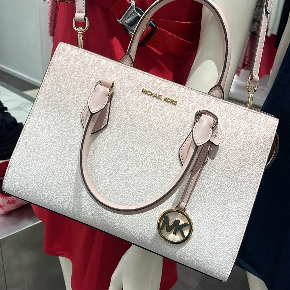 MICHAEL KORS Sheila Md Ombré Signature Logo Satchel Crossbody 
Powder Blush 
NWT - Picture 4 of 16